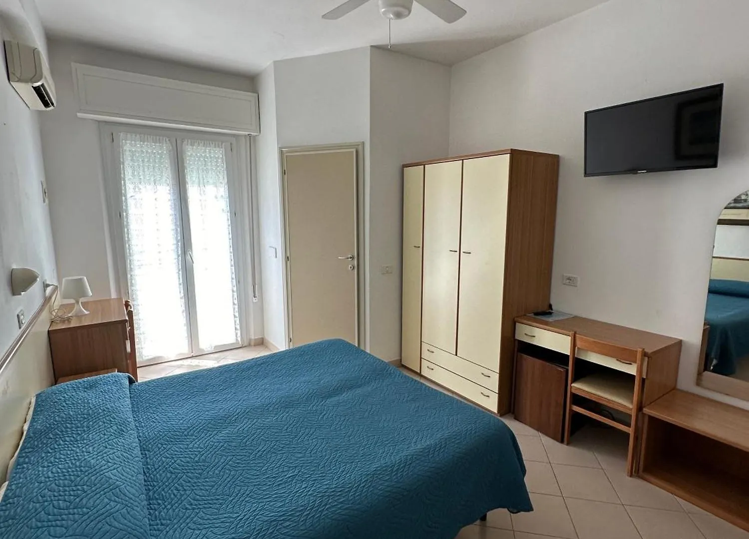 Hotel La Plage Cattolica